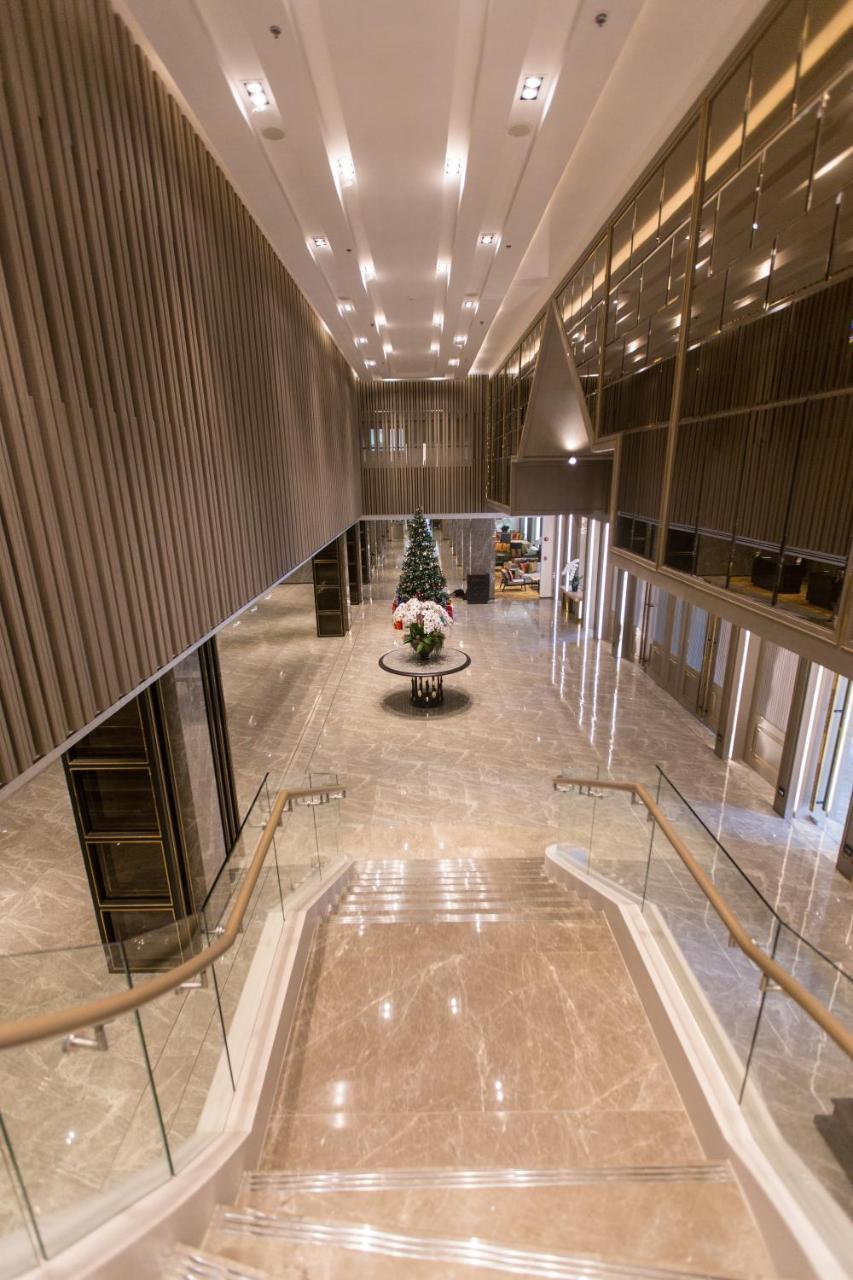 The Heritage Chiang Rai Hotel And Convention Экстерьер фото Lobby