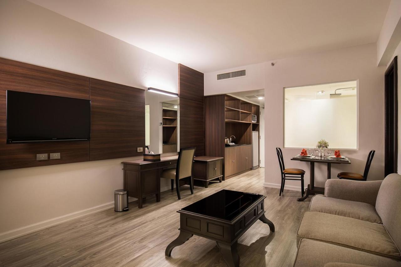 The Heritage Chiang Rai Hotel And Convention Экстерьер фото Suite