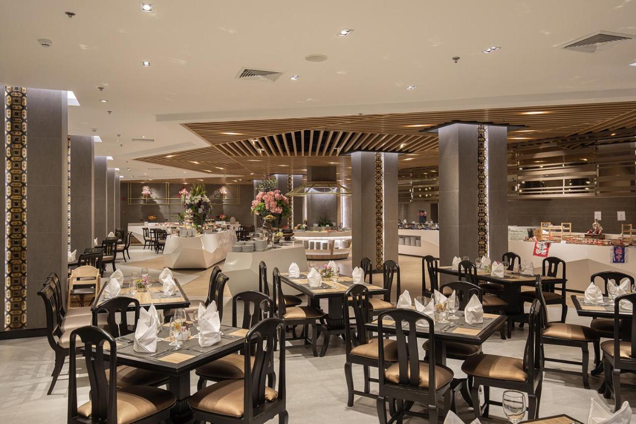 The Heritage Chiang Rai Hotel And Convention Экстерьер фото The restaurant