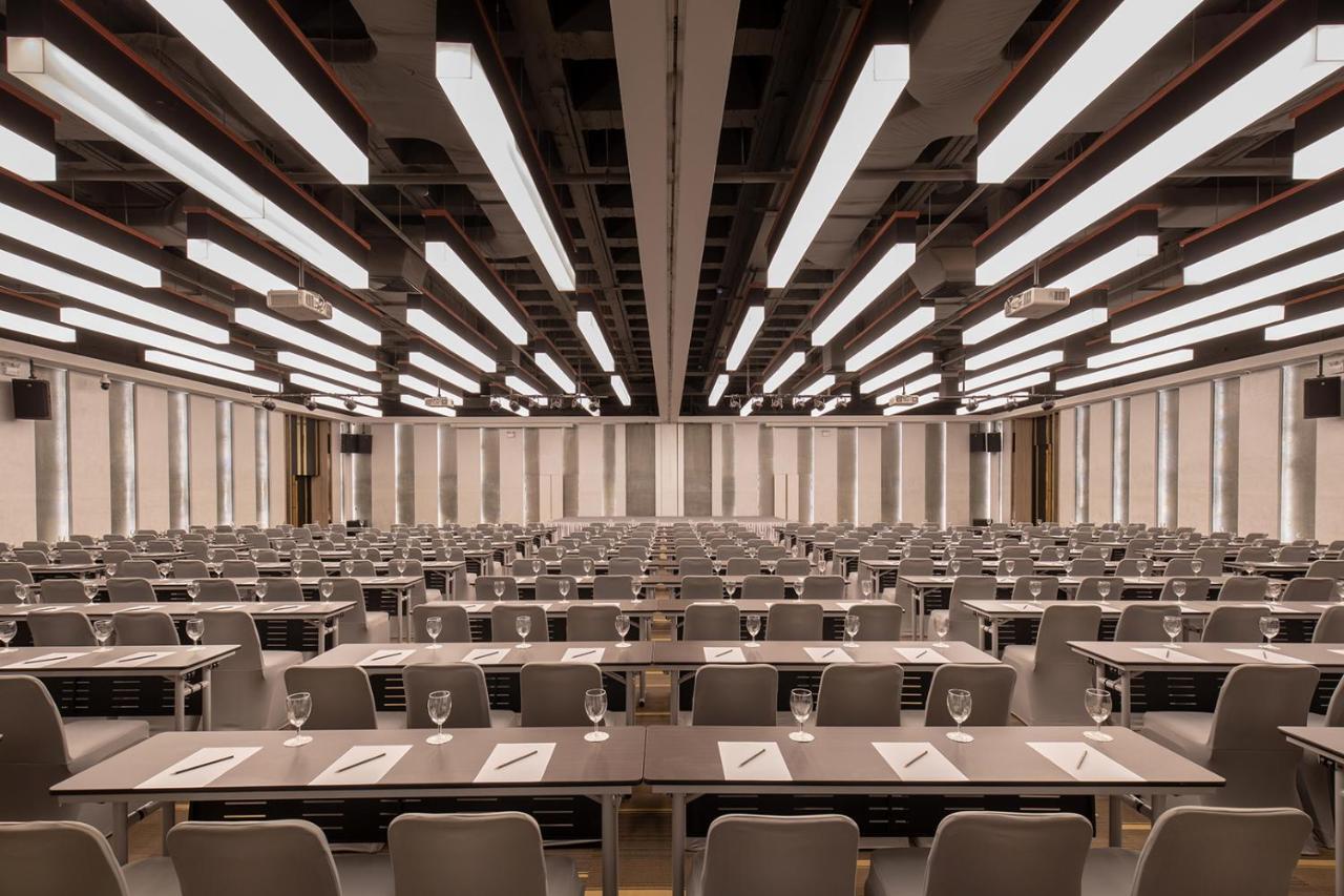 The Heritage Chiang Rai Hotel And Convention Экстерьер фото The main conference room